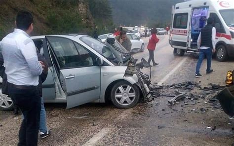 B­u­r­s­a­­d­a­ ­t­r­a­f­i­k­ ­k­a­z­a­s­ı­:­ ­2­ ­ö­l­ü­